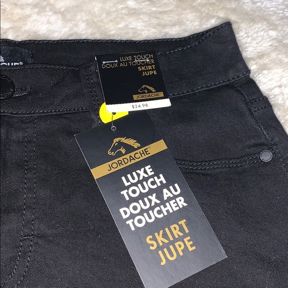 Jordache black jean skirt - Picture 2 of 3